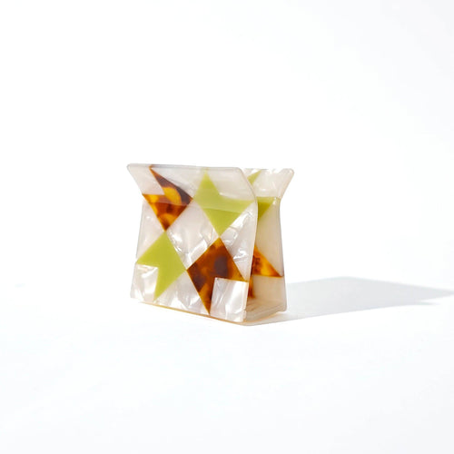 Ribbon Quilt Claw