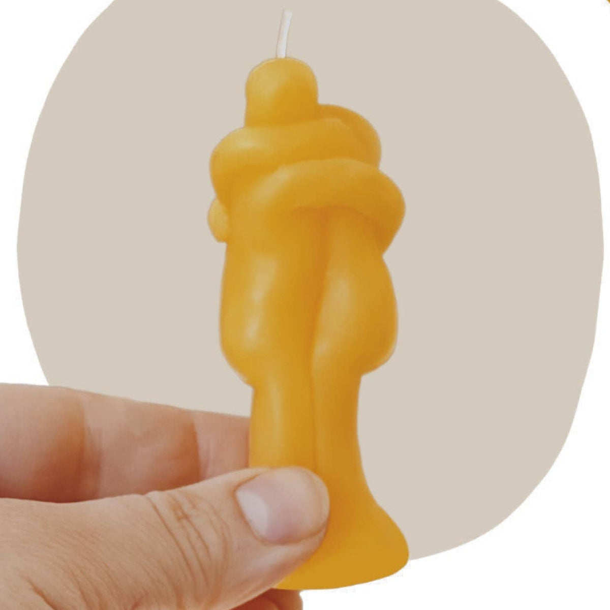 Beeswax Hug Candle, small